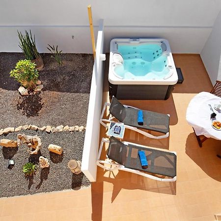 Apartamento El Naranjo Con Jacuzzi タラハレホ エクステリア 写真