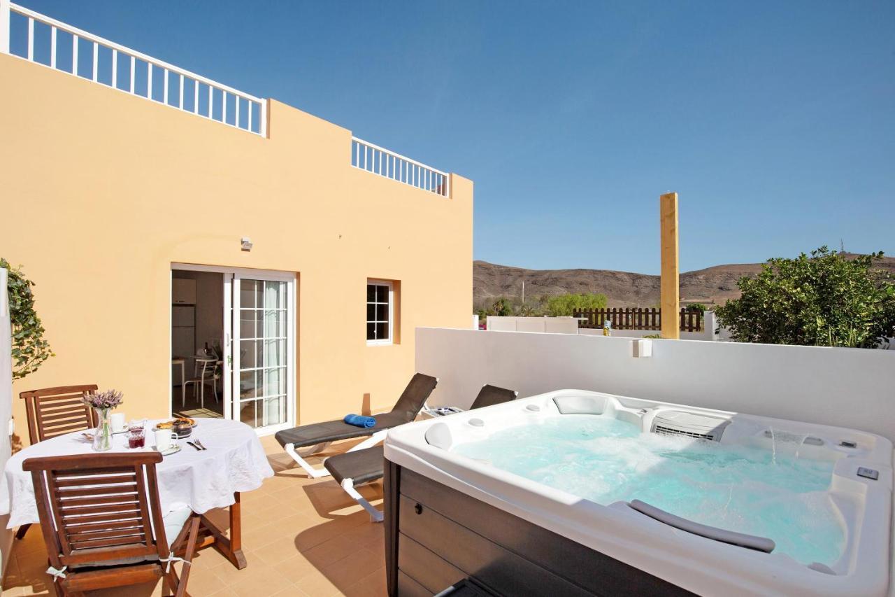 Apartamento El Naranjo Con Jacuzzi タラハレホ エクステリア 写真