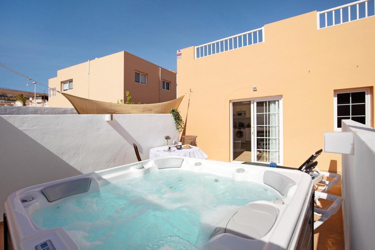 Apartamento El Naranjo Con Jacuzzi タラハレホ エクステリア 写真